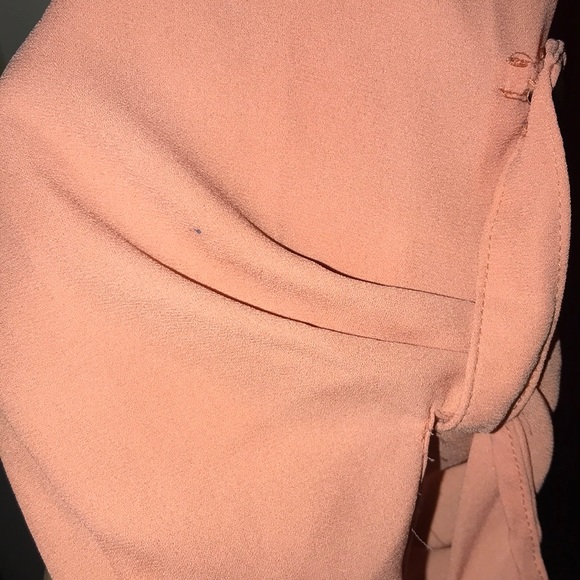 Peach blouse - Picture 3 of 4